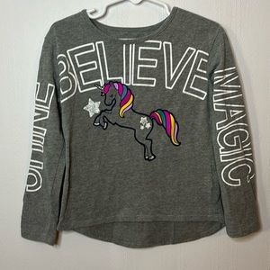 Girls size 5 long sleeve unicorn shirt